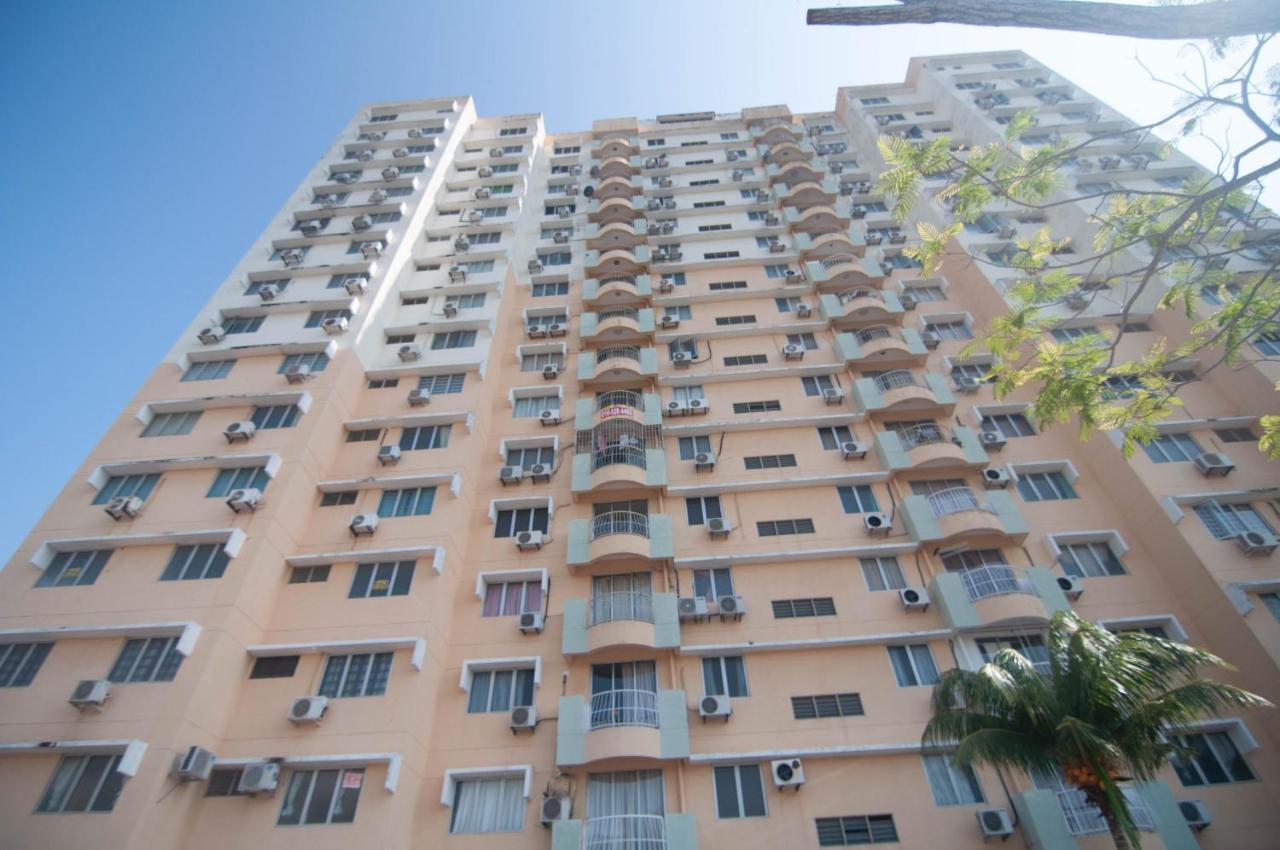 Condo At Melaka Raya By Idealhub Exterior foto